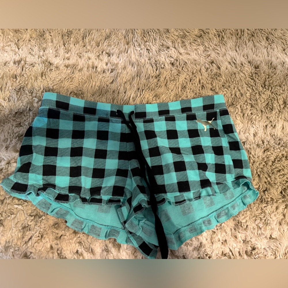Victoria Secret Pink plaid shorts